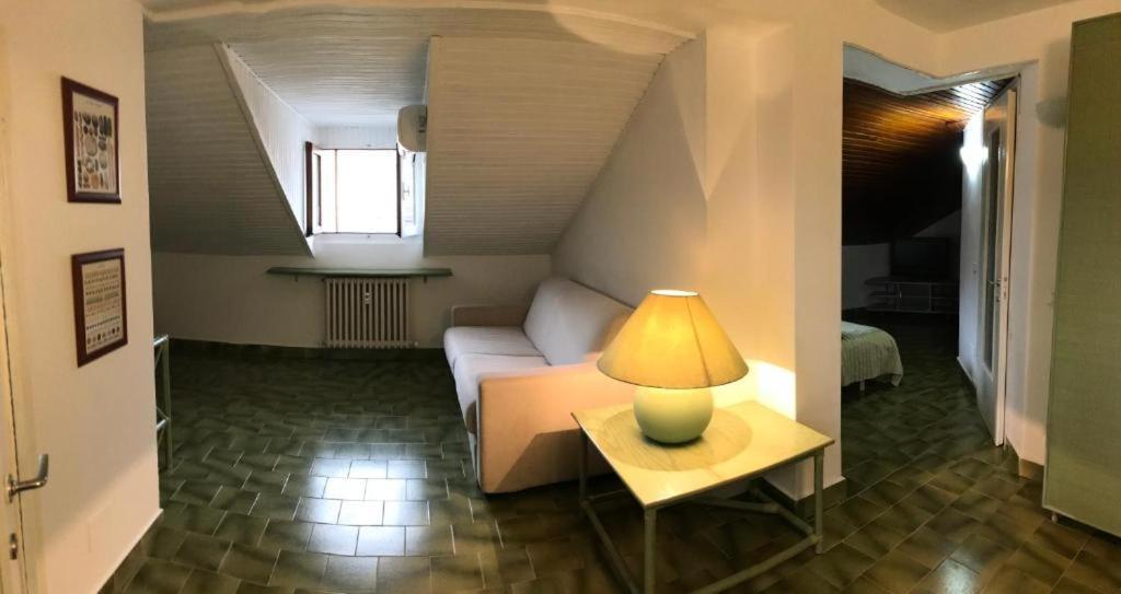Appartamento La Mansarda Lecco Exteriér fotografie